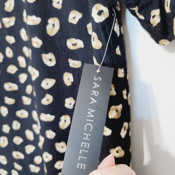 NWT Sara Michelle Black Blouse Size Small - Picture 7 of 11